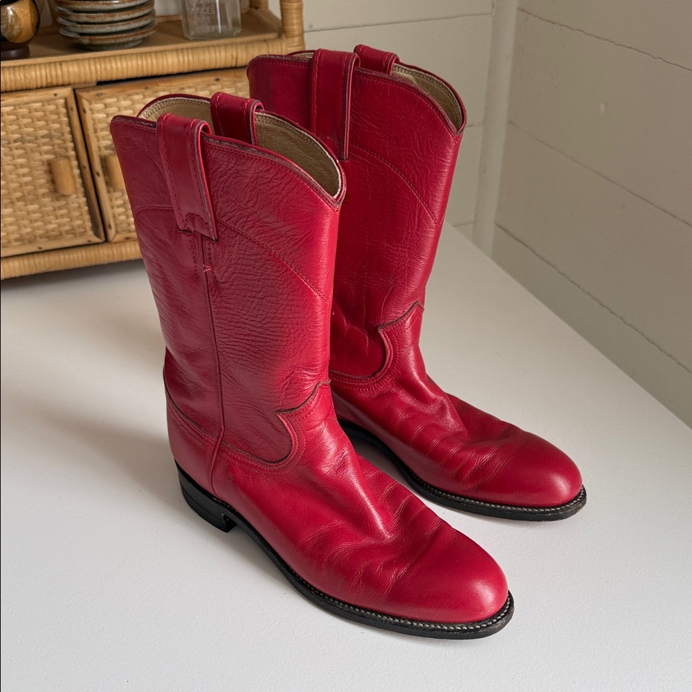 SOLD Vintage Justin Leather Western Cowboy Boots Red 8.5 women’s